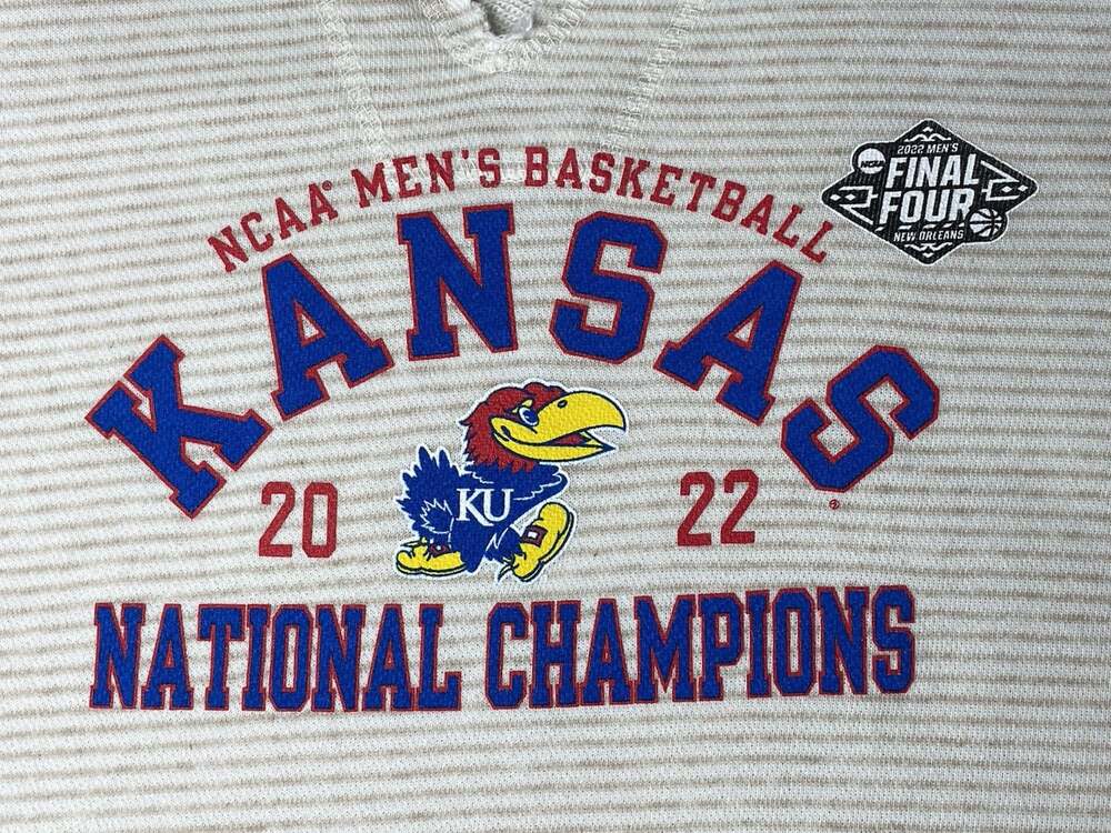 KU Jayhawks Basketball XL Hoodie NCAA National Champion 22 Final Four Kansas Tan